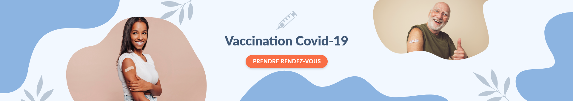 Deux personnes avec pansement après vaccination contre la covid-19